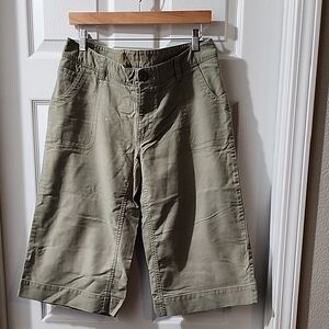 Womens Old Navy Long Cotton Shorts, Olive Drab - Size 12